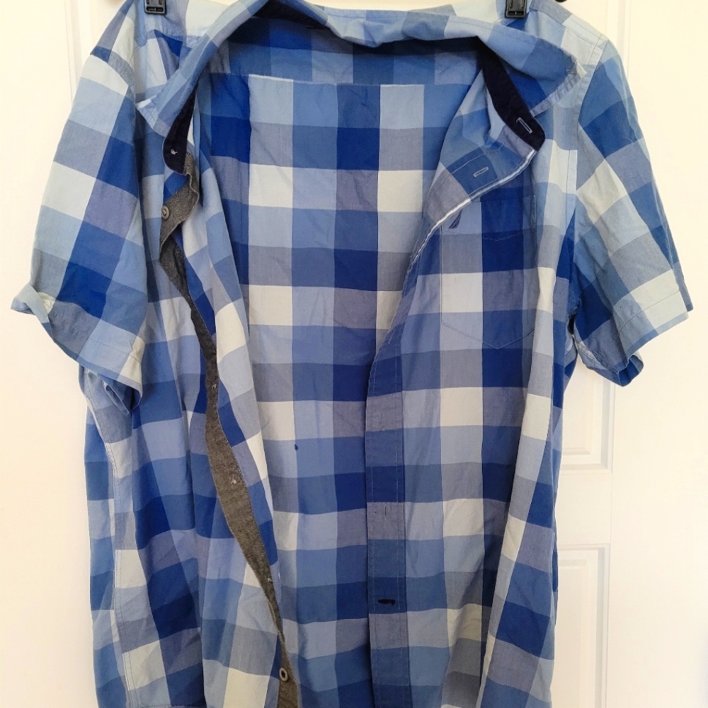 Men's Nautica Button Down Shirt